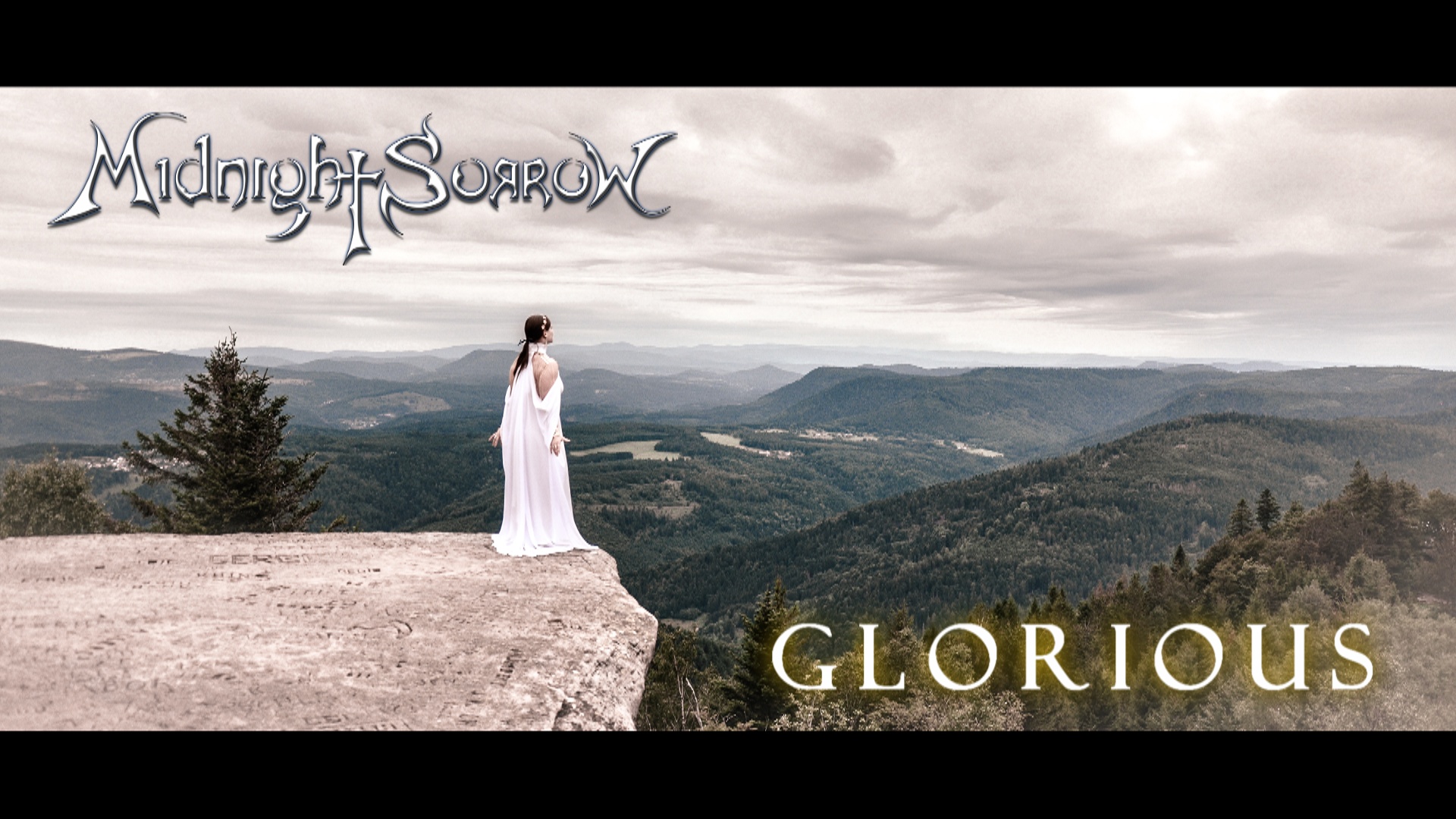 Clip Glorious Midnight Sorrow